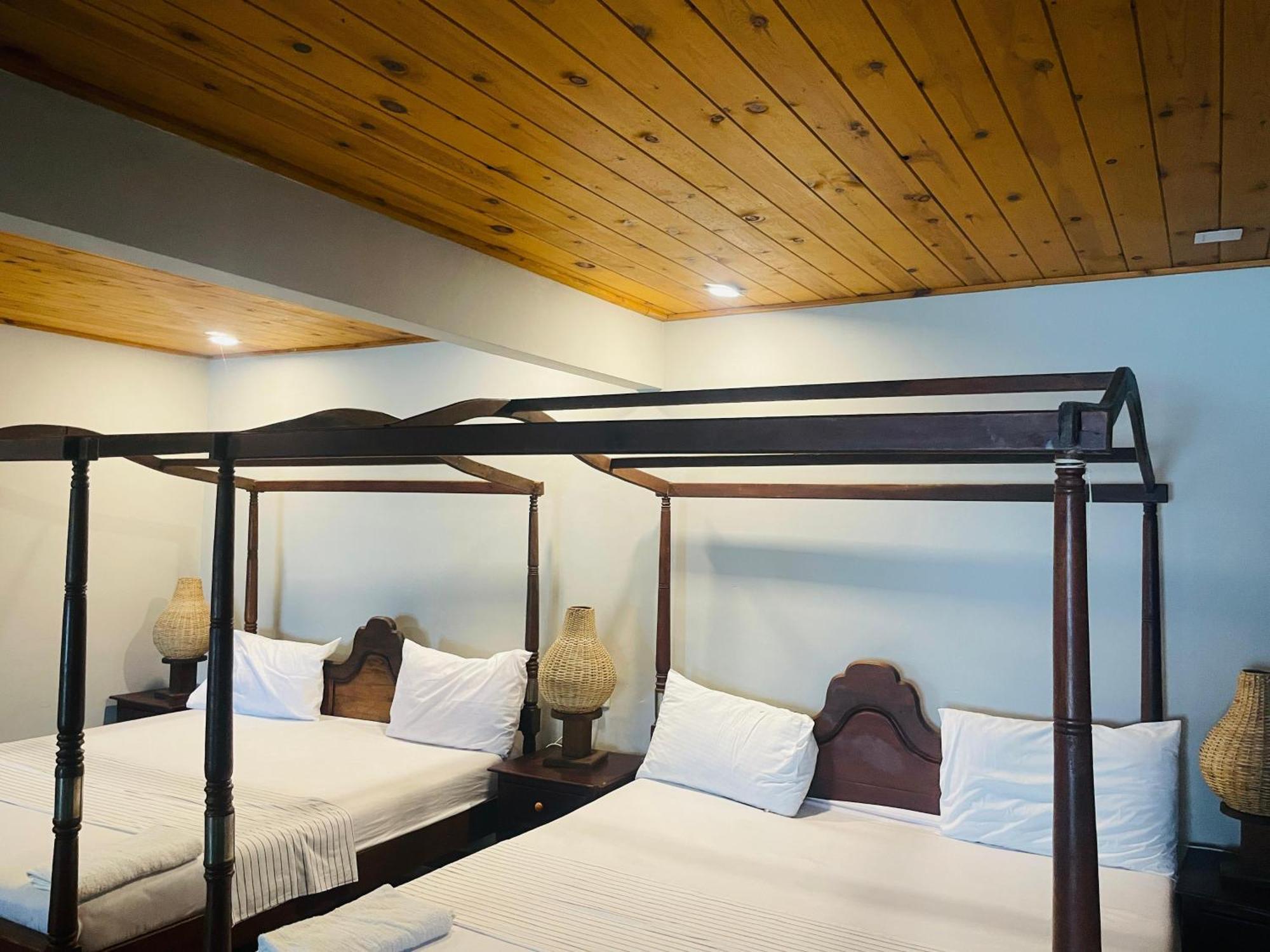 Suncoast Beach Hotel Мириса Екстериор снимка