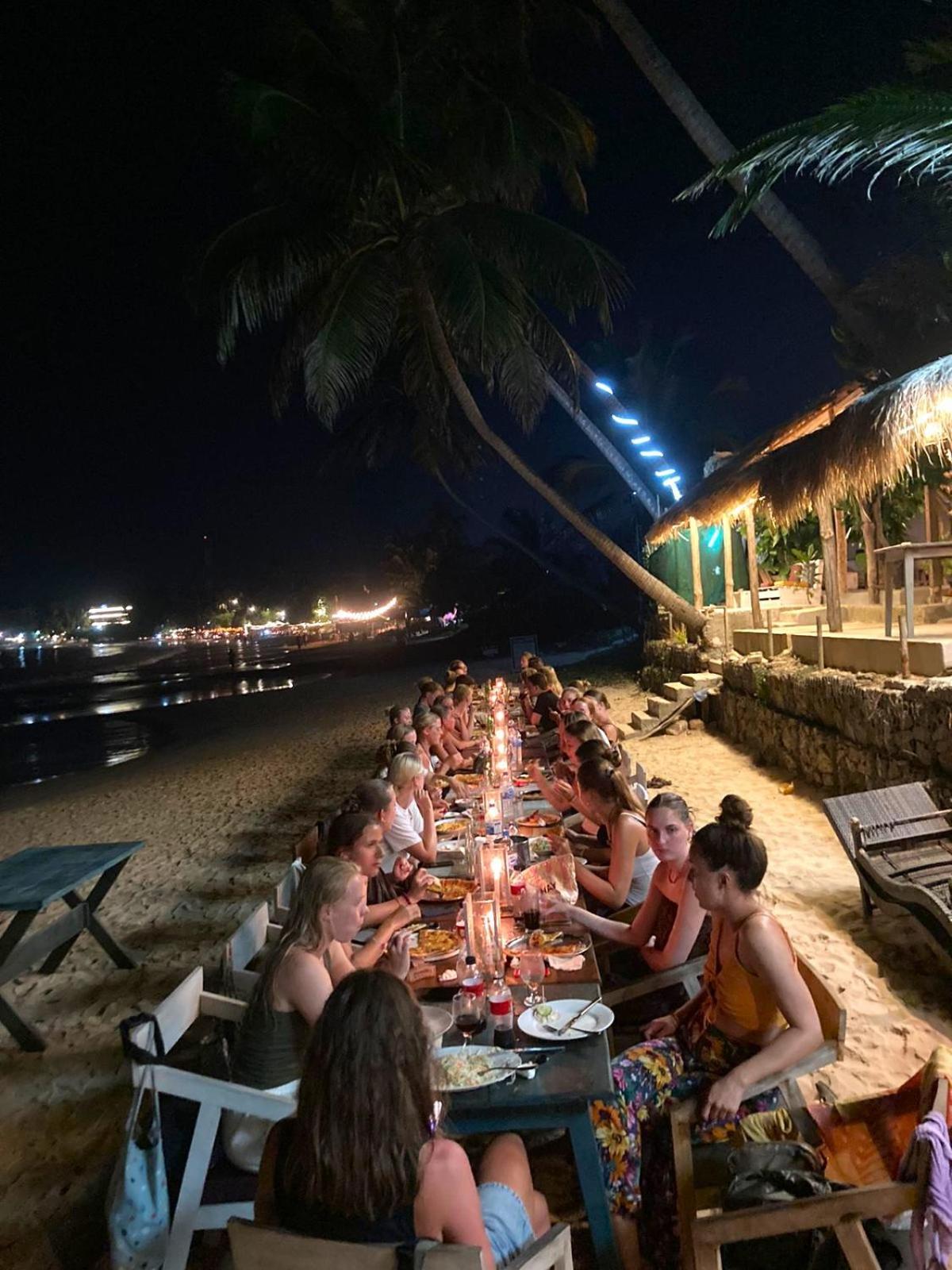 Suncoast Beach Hotel Мириса Екстериор снимка